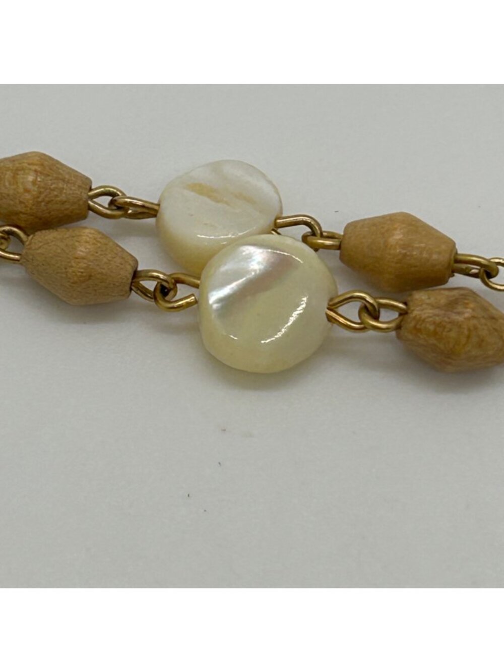 Vintage Gold Tone Necklace Mother Of Pearl & Acrylic Beads Boho Tropical Cruise - Picture 5 of 8
